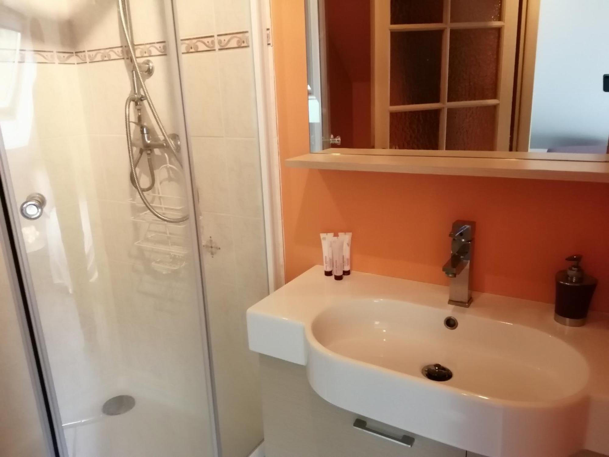 אמבואה Le Clos De La Commanderie מראה חיצוני תמונה